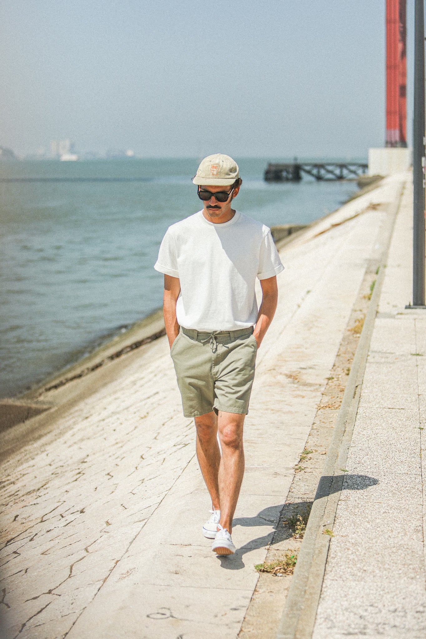 Pantalons, Jeans & Shorts